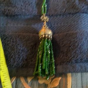 Costume Jewelry necklace